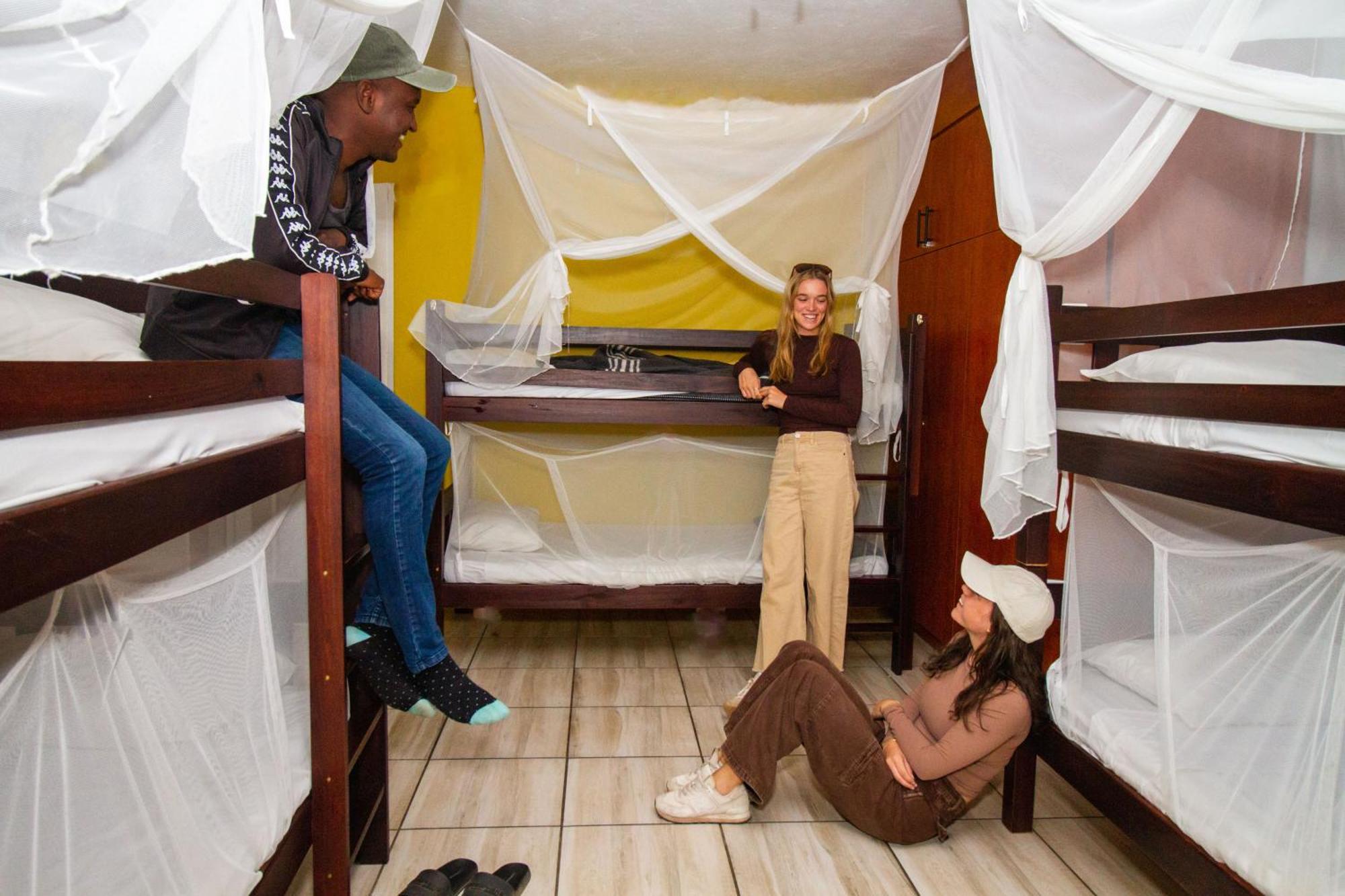 Kruger Park Hostel Marloth Park Dış mekan fotoğraf